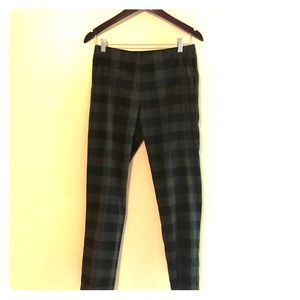 Black/grey checkered pants